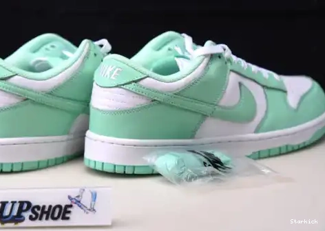 DD1503-105 Glow (W) Low Green Nike Dunk 0704
